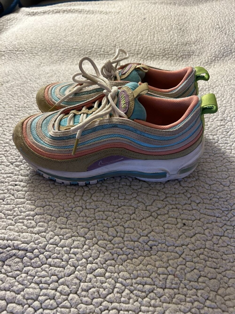 Nike -- sun club, air max 97, wheat grass, Kids 6Y